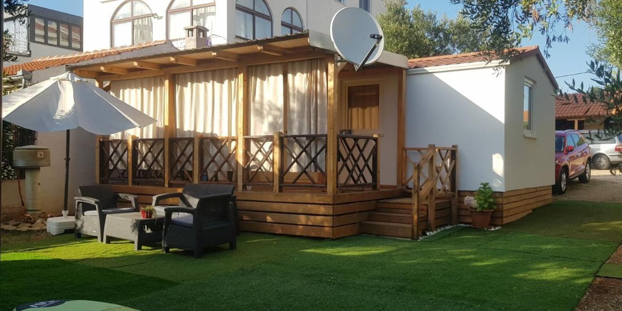 Mobile Homes Olive And Sea Bibinje Exterior photo